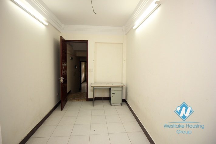 Office for rent in Lac Long Quan, Tay Ho, Ha noi
